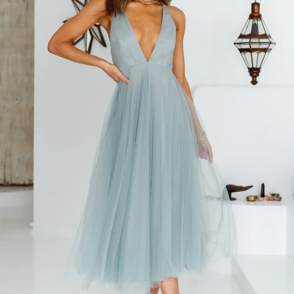 Hello Molly Kiss the girl midi dress sage XS